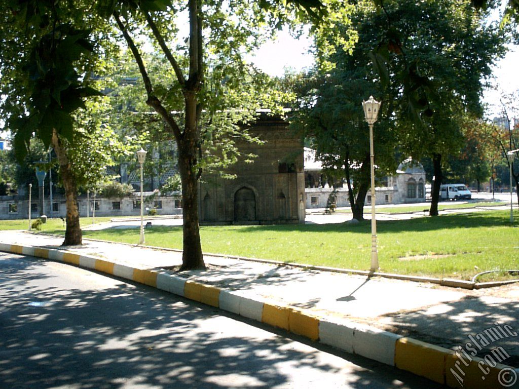 Fountain of Tophane made by architect Mehmet Aga in 1732 during the sovereignty of Ottoman Sultan Mahmud I.
